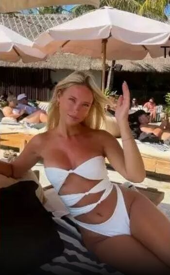 Full leaked Hailey queen/ private onlyfans photo