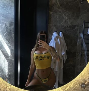 Full leaked Akemy sama/ private onlyfans photo