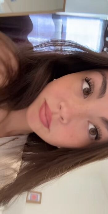 Full leaked Bella blue/ private onlyfans photo