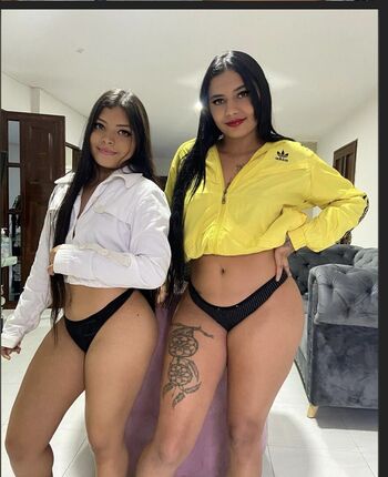 Full leaked Zobug/ private onlyfans photo