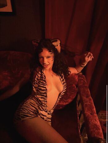Full leaked Cathy kelley/ private onlyfans photo