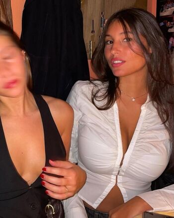Full leaked Tasismom/ private onlyfans photo