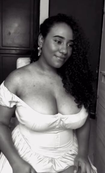 Full leaked Juliet siegel private onlyfans photo