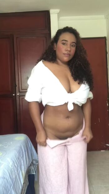 Full leaked Nathasha perera/ private onlyfans photo