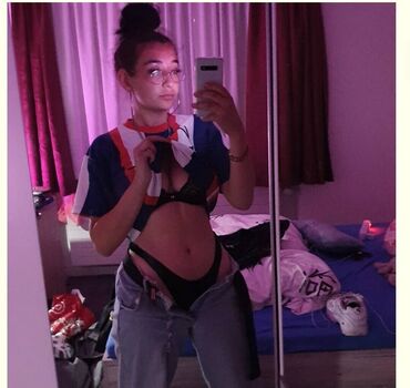 Full leaked Gloriosa/ private onlyfans photo
