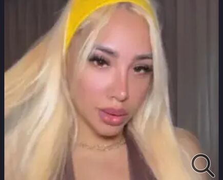 Full leaked Kayla angel/ private onlyfans photo
