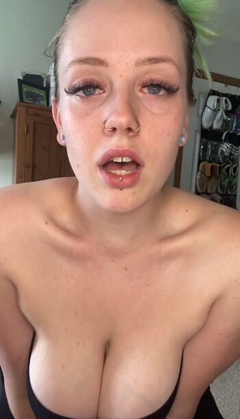 Full leaked Thesilvermoon / private onlyfans photo