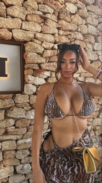 Full leaked Sssonettt/ private onlyfans photo