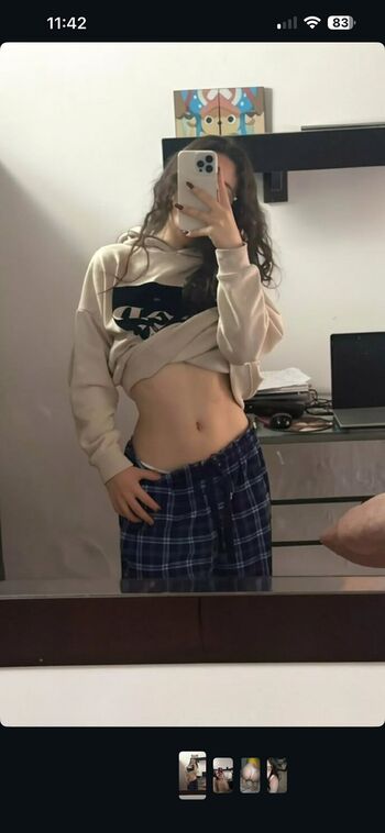 Full leaked Cryptogirly/ private onlyfans photo