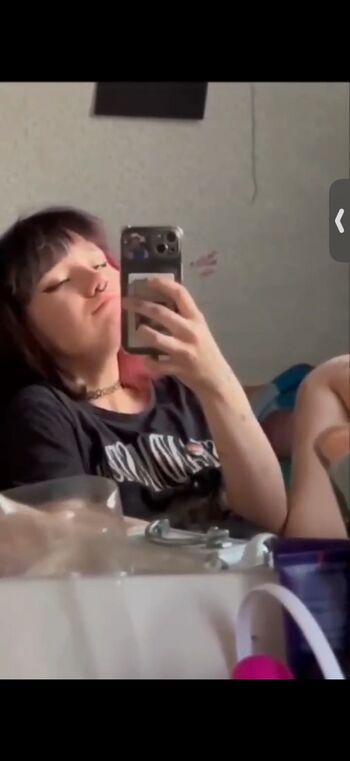 Full leaked Lanadiez/ private onlyfans photo