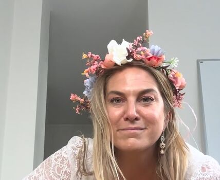 Full leaked Julia lyn/ private onlyfans photo