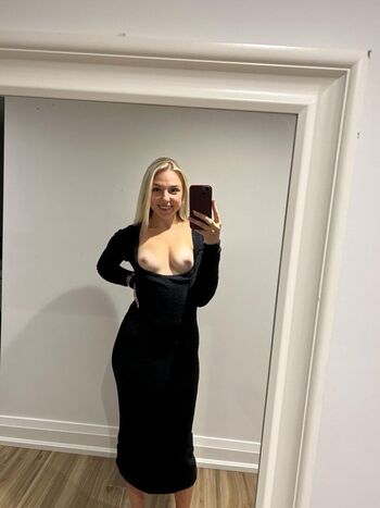 Full leaked Jessica lodge/ private onlyfans photo