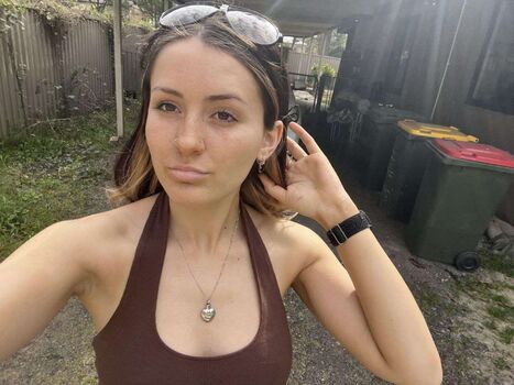 Full leaked Halee model/ private onlyfans photo