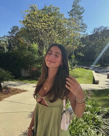 Full leaked Pink punani / private onlyfans photo