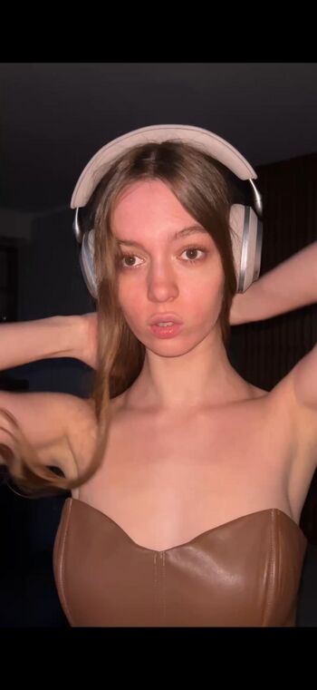 Full leaked Karmen karma/ private onlyfans photo