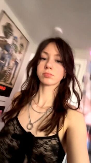 Full leaked Victoria xavier/ private onlyfans photo