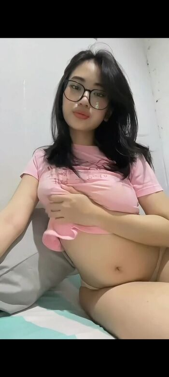 Full leaked Lexi smith / private onlyfans photo