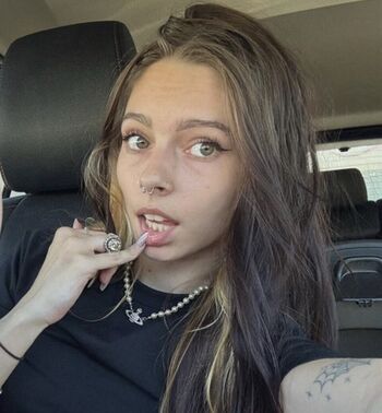 Full leaked Asphelia/ private onlyfans photo