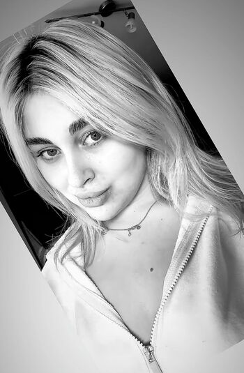 Full leaked Fallon smythe/ private onlyfans photo