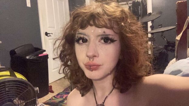 Full leaked Raya nielsen/ private onlyfans photo
