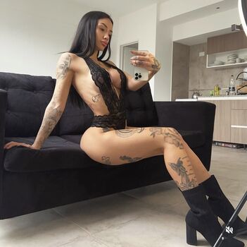 Full leaked Yolima vega/ private onlyfans photo