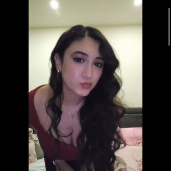 Full leaked Kama oxi/ private onlyfans photo