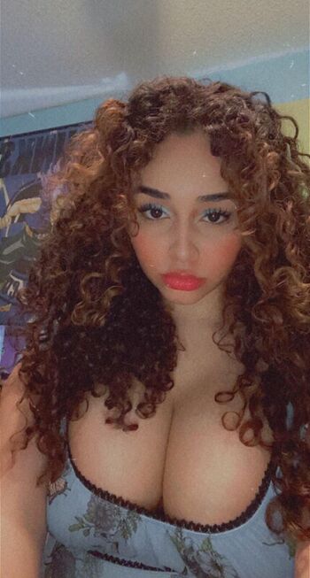 Full leaked Prettyfacena/ private onlyfans photo