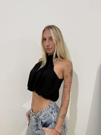 Full leaked Sancheskiss/ private onlyfans photo