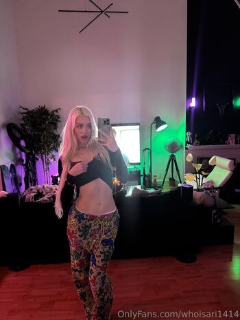 Full leaked Whoisari private onlyfans photo