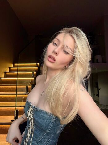 Full leaked Whylollycry private onlyfans photo