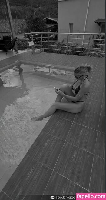 Full leaked Wieke l private onlyfans photo