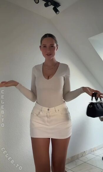 Full leaked Wieke page private onlyfans photo