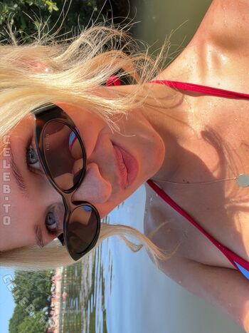 Full leaked Wieke private onlyfans photo