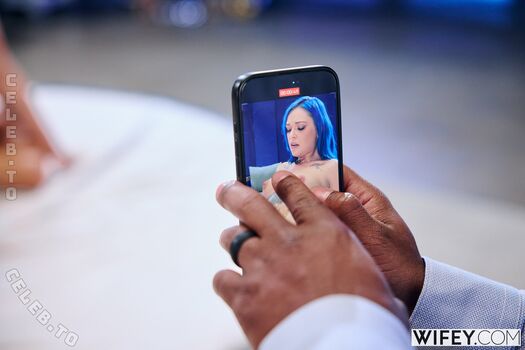 Full leaked Wifey  page private onlyfans photo