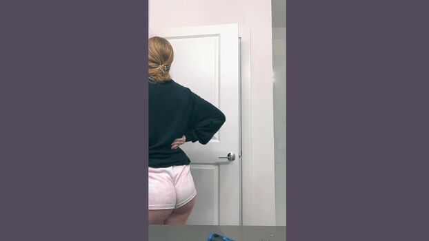 Full leaked Wifey private onlyfans photo