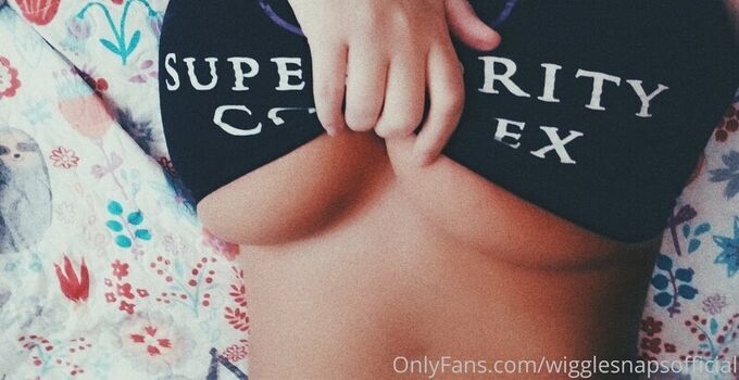Full leaked Wigglesnaps private onlyfans photo
