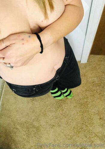 Full leaked Willow sole private onlyfans photo