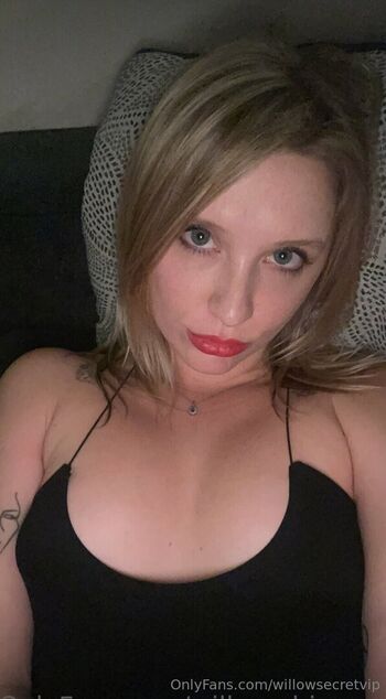 Full leaked Willowsecretvip page private onlyfans photo