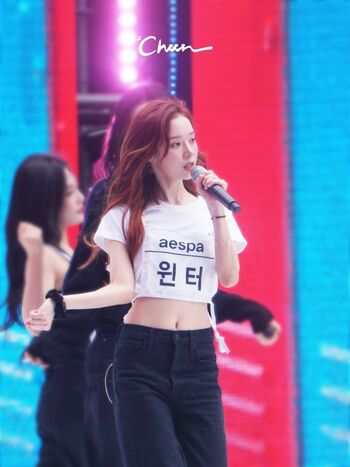 Full leaked Winter aespa page private onlyfans photo