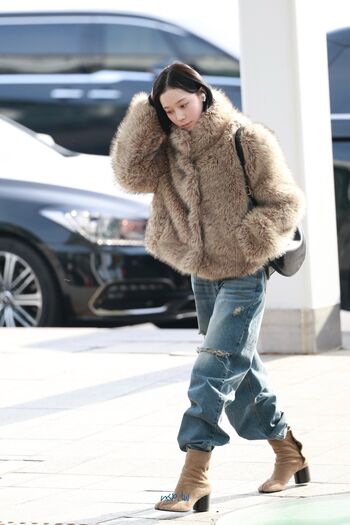 Full leaked Winter aespa page private onlyfans photo