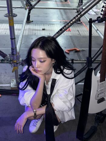 Full leaked Winter aespa page private onlyfans photo