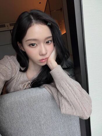 Full leaked Winter aespa page private onlyfans photo