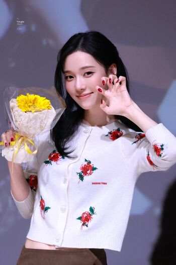 Full leaked Winter aespa page private onlyfans photo