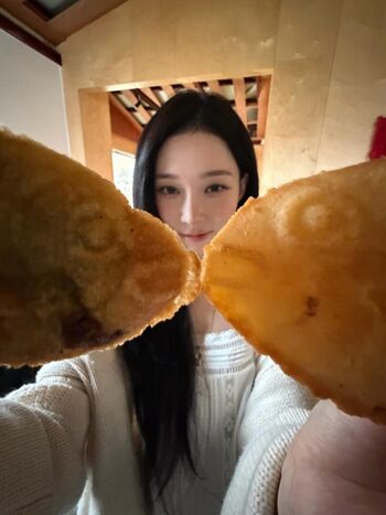 Full leaked Winter aespa page private onlyfans photo