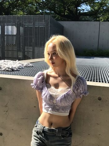 Full leaked Winter aespa page private onlyfans photo