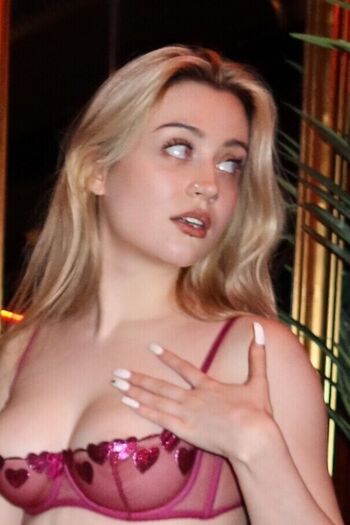 Full leaked Wintermoreau private onlyfans photo
