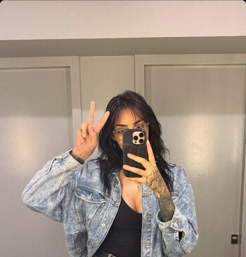 Full leaked Wisalallen private onlyfans photo