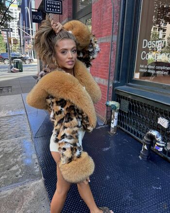 Full leaked Woah vicky private onlyfans photo