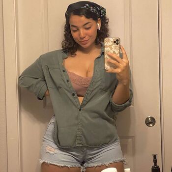Full leaked Woahh emily private onlyfans photo
