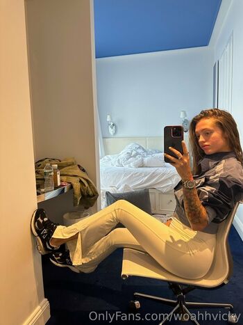 Full leaked Woahhvicky private onlyfans photo